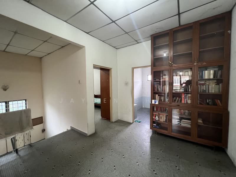Bungalow for Sale in Taman Seputeh (Seputeh) - Jayden Chik - PropertyGuru.com.my