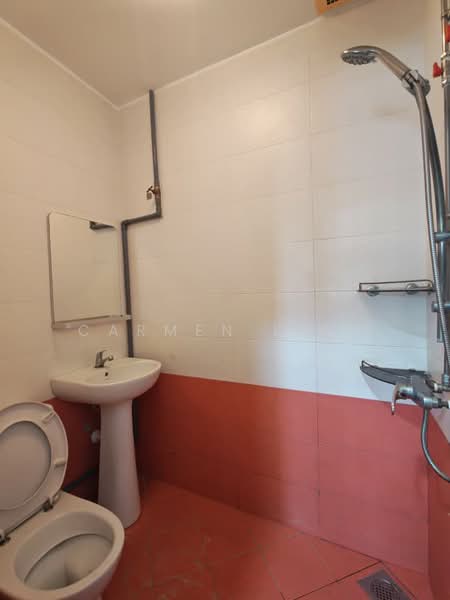 1.5-storey Terraced House for Rent in Kepong Baru (Kepong) - Carmen Lian - Bathroom - PropertyGuru.com.my