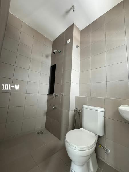 Rumah Teres 2 Tingkat untuk Dijual di Bandar Bukit Raja (Klang) - Wilson Ng - Bathroom - PropertyGuru.com.my