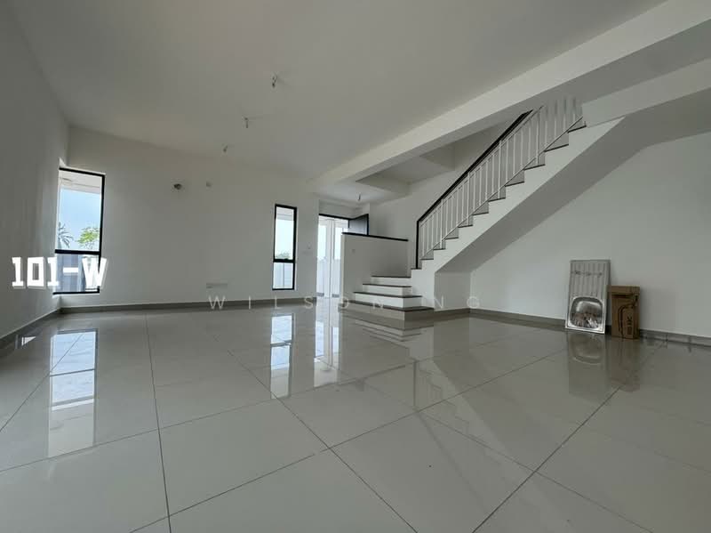 Rumah Teres 2 Tingkat untuk Dijual di Bandar Bukit Raja (Klang) - Wilson Ng - Living Room - PropertyGuru.com.my