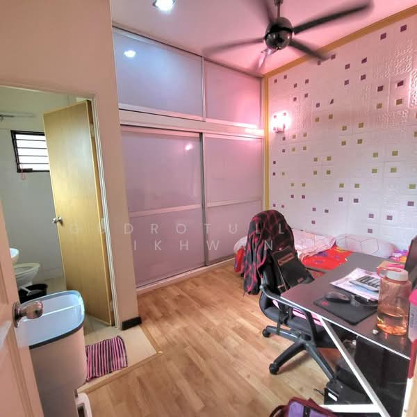 2-storey Terraced House for Sale in Bangi (Selangor) - Gudrotullah Ikhwan - Bedroom - PropertyGuru.com.my