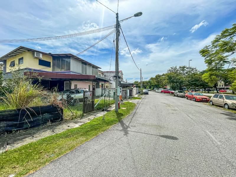 2-storey Terraced House for Sale in Taman Putra Perdana (Puchong) - Nur Adibah Ishak - PropertyGuru.com.my
