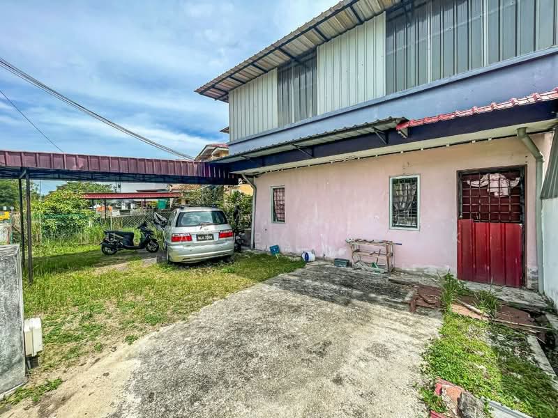 2-storey Terraced House for Sale in Taman Putra Perdana (Puchong) - Nur Adibah Ishak - PropertyGuru.com.my