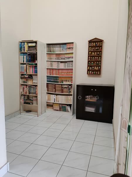 2-storey Terraced House for Sale in Taman Putra Prima (Puchong) - Joey Wong - Study - PropertyGuru.com.my