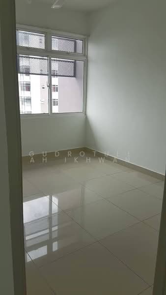 Condominium for Rent at Dwiputra Residences - Gudrotullah Ikhwan - Interior - PropertyGuru.com.my