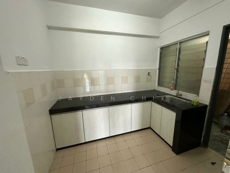 Kondominium untuk Disewa di Nusa Mewah Villa Condominium - Jayden Chik - Kitchen - PropertyGuru.com.my