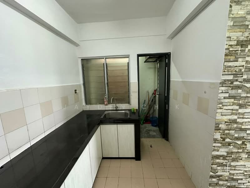 Kondominium untuk Disewa di Nusa Mewah Villa Condominium - Jayden Chik - Kitchen - PropertyGuru.com.my