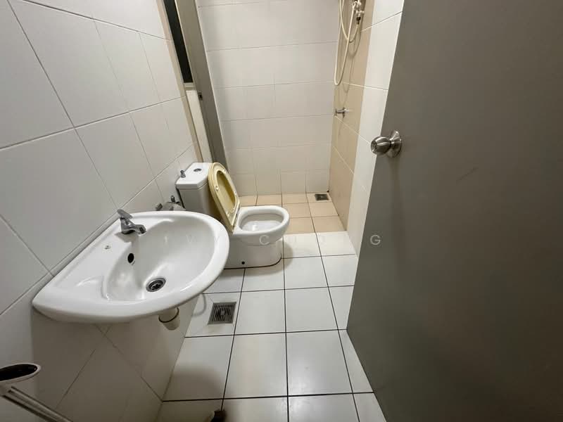 Condominium for Rent at The Wharf Residence - Ivy Chong - Bathroom - PropertyGuru.com.my