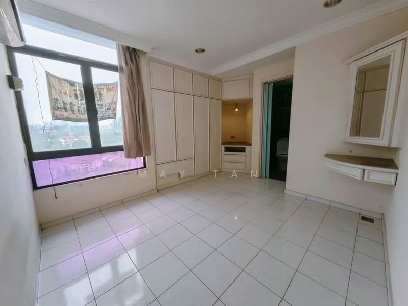 Condominium for Sale at Villa Putra - May Tan - Bedroom - PropertyGuru.com.my