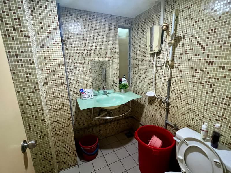 Kondominium untuk Dijual di City Garden Palm Villa Condominium - Jayden Chik - Bathroom - PropertyGuru.com.my