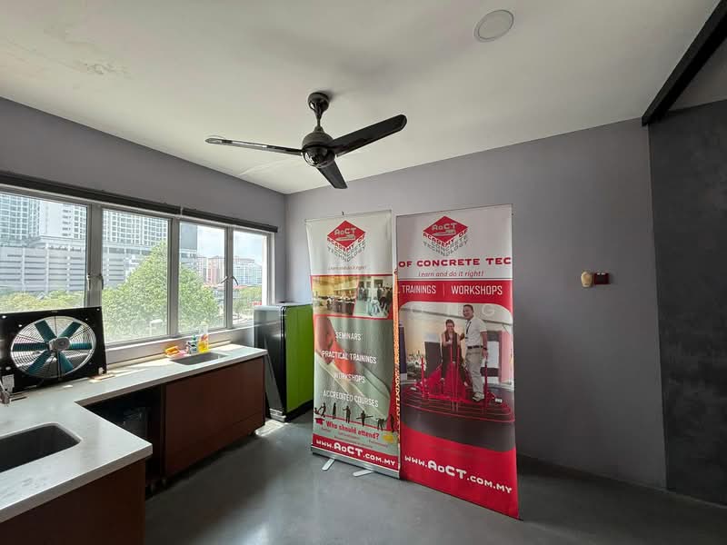 Kedai / Pejabat untuk Dijual di Petaling Jaya (Selangor) - Joey Wong - Interior - PropertyGuru.com.my
