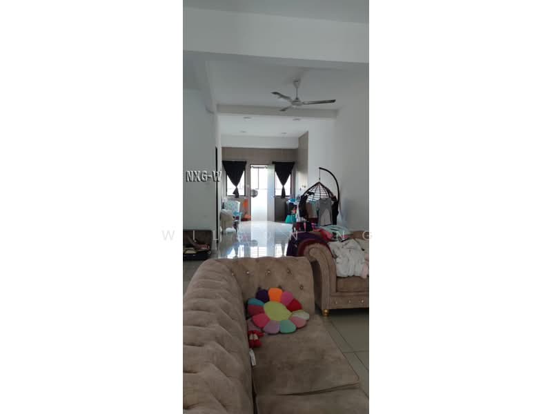 3-storey Terraced House for Sale in Bandar Bukit Puchong 2 (Puchong) - Wilson Ng - Living Room - PropertyGuru.com.my