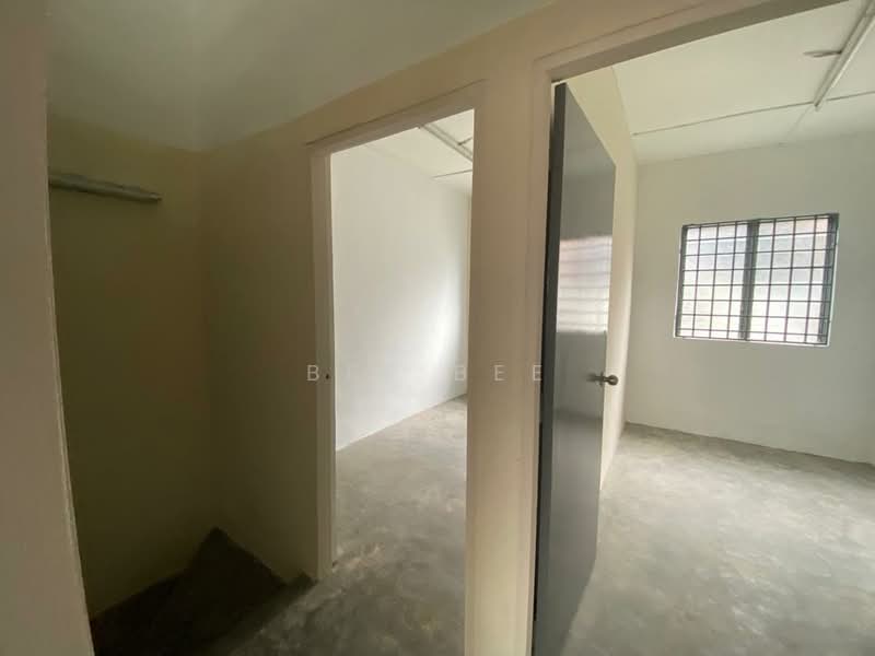 2-storey Terraced House for Rent in Taman Bukit Mewah (Tampoi) - Bee Bee - PropertyGuru.com.my