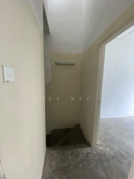 2-storey Terraced House for Rent in Taman Bukit Mewah (Tampoi) - Bee Bee - PropertyGuru.com.my