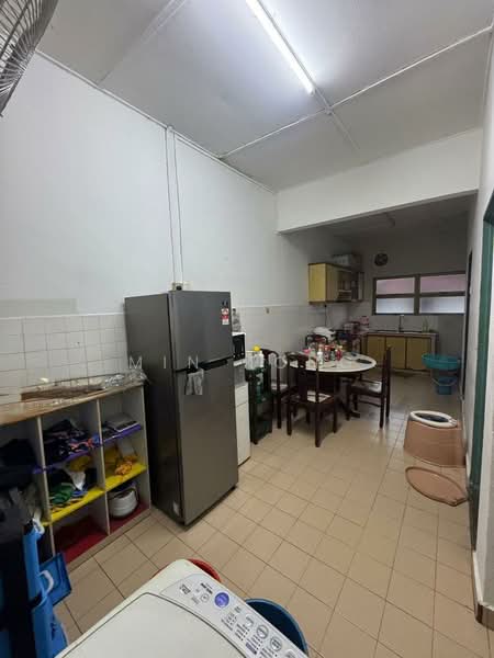 Rumah Teres 1 Tingkat untuk Dijual di Taman Johor Jaya (Johor Bahru) - Min Kong - Kitchen - PropertyGuru.com.my