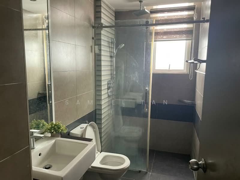 Servis Apartment untuk Disewa di The Loft @ ZetaPark - Samuel Tan - Bathroom - PropertyGuru.com.my