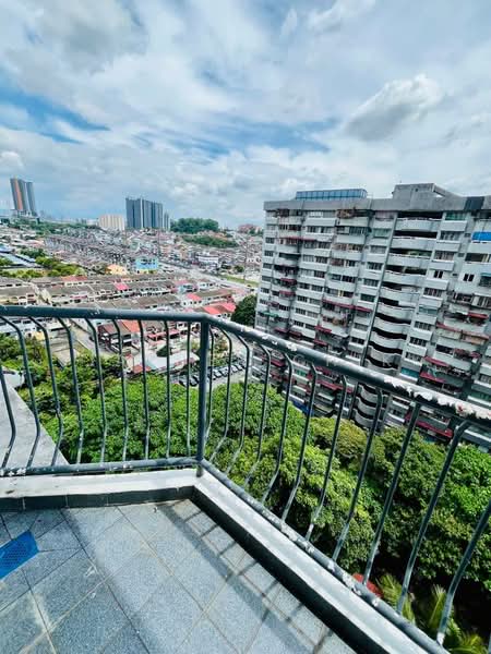 Condominium for Rent at Seri Cendekia - Jayden Chik - Balcony - PropertyGuru.com.my