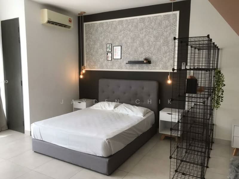 Kondominium untuk Dijual di Queensville - Jayden Chik - Bedroom - PropertyGuru.com.my