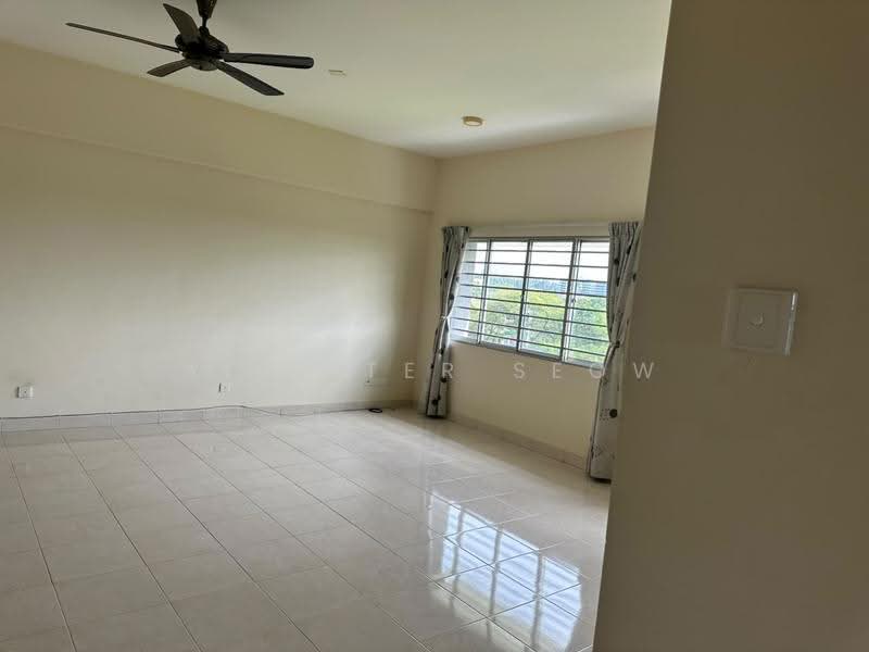 Condominium for Rent at Lagoon Suites - Allister Seow - Living Room - PropertyGuru.com.my