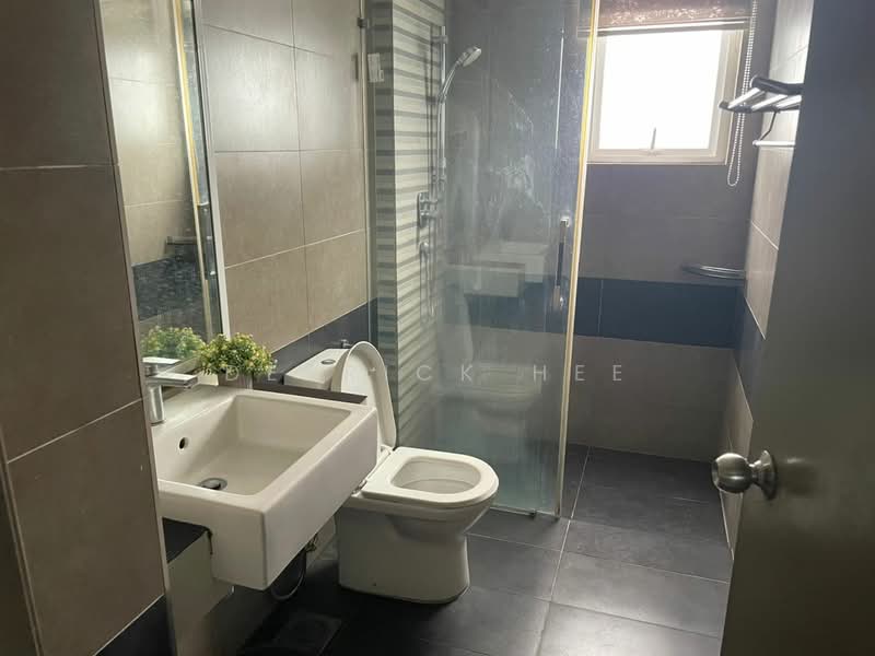Servis Apartment untuk Disewa di The Loft @ ZetaPark - Derrick Hee - Bathroom - PropertyGuru.com.my