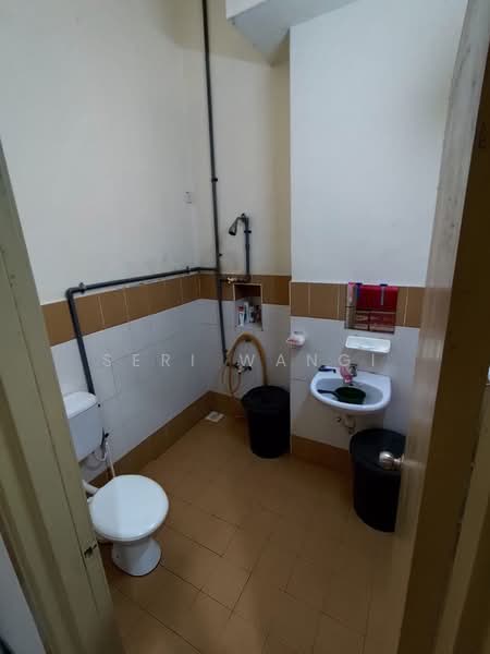 Rumah Teres 1 Tingkat untuk Dijual di Taman Bukit Tiram (Ulu Tiram) - Seri Wangi - PropertyGuru.com.my