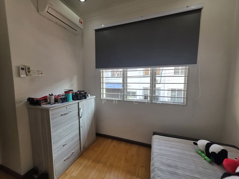 2-storey Terraced House for Sale in Putra Heights (Subang Jaya) - Joseph Chan - Bedroom - PropertyGuru.com.my