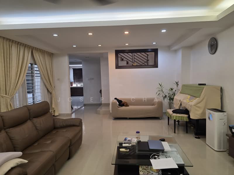 2-storey Terraced House for Sale in Putra Heights (Subang Jaya) - Joseph Chan - Living Room - PropertyGuru.com.my
