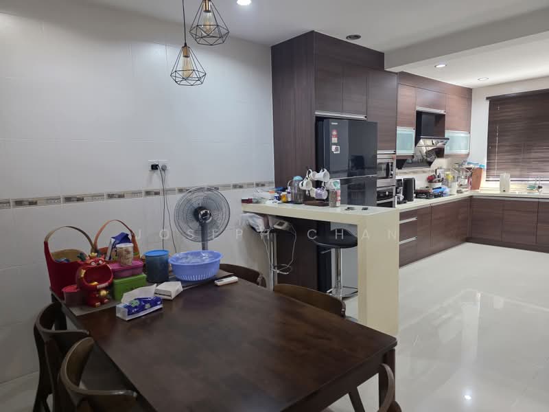 2-storey Terraced House for Sale in Putra Heights (Subang Jaya) - Joseph Chan - Kitchen - PropertyGuru.com.my