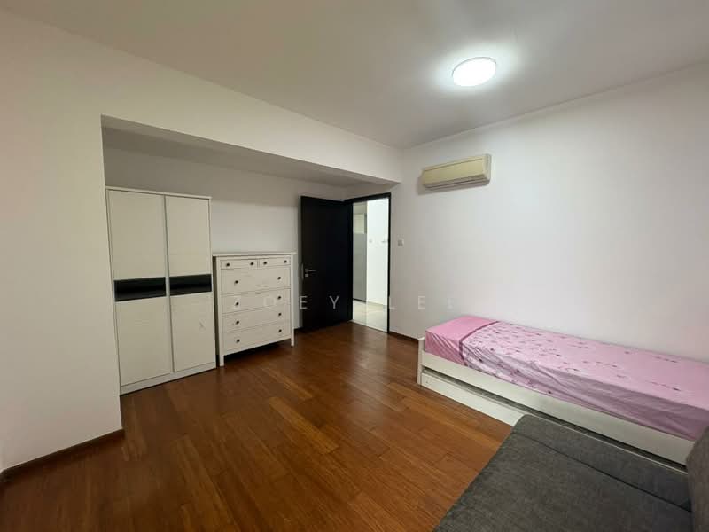 Pangsapuri untuk Disewa di Ponderosa Lakeside Apartment - Zoey Lee - Bedroom - PropertyGuru.com.my
