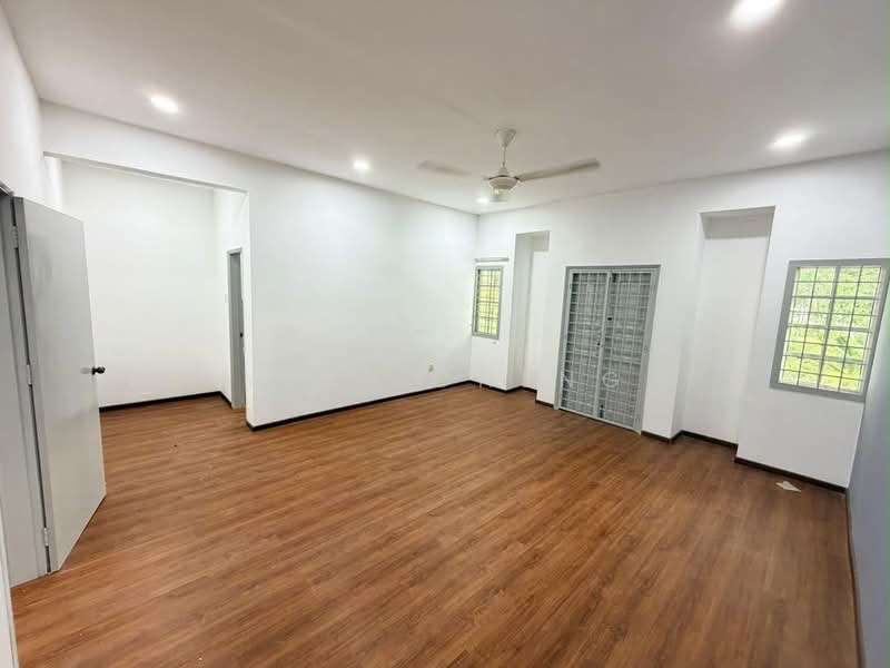 Rumah Teres 2 Tingkat untuk Dijual di Bandar Putra (Kulai) - Yuki Cheng - PropertyGuru.com.my