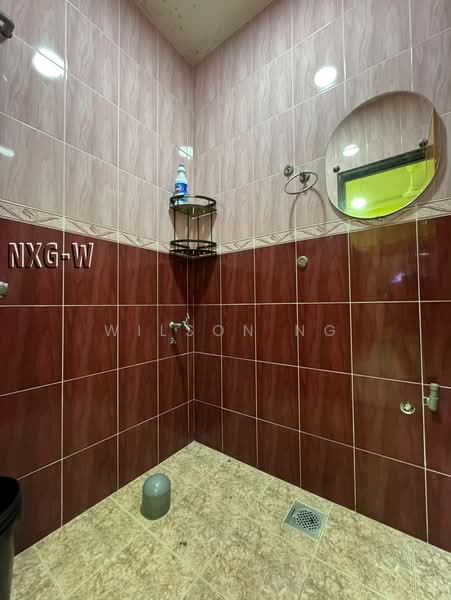 Rumah Teres 1.5 Tingkat untuk Dijual di Klang (Selangor) - Wilson Ng - Bathroom - PropertyGuru.com.my