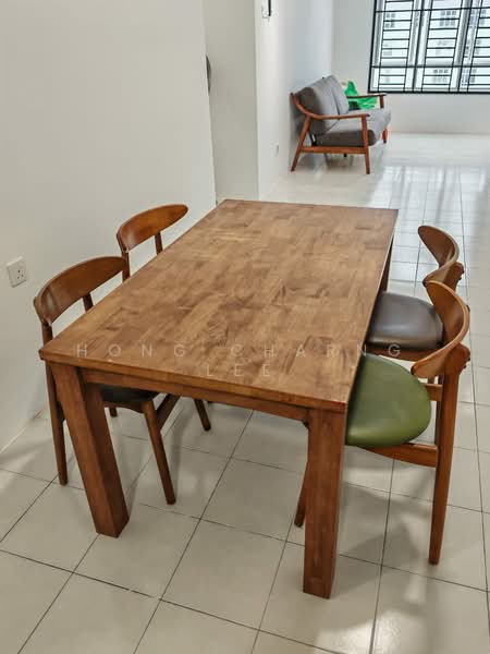 Apartment for Rent at Taman Pulai Mutiara 2: Phase A3A - A3C - Hong Charng Lee - Dining Room - PropertyGuru.com.my