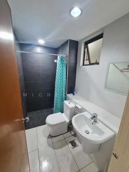 Service Residence for Rent at Sky Gardens Residences - Michelle He - Bathroom - PropertyGuru.com.my