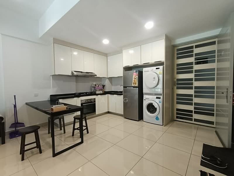 Condominium for Sale at Tropicana Bay Residences - Siang . - Kitchen - PropertyGuru.com.my