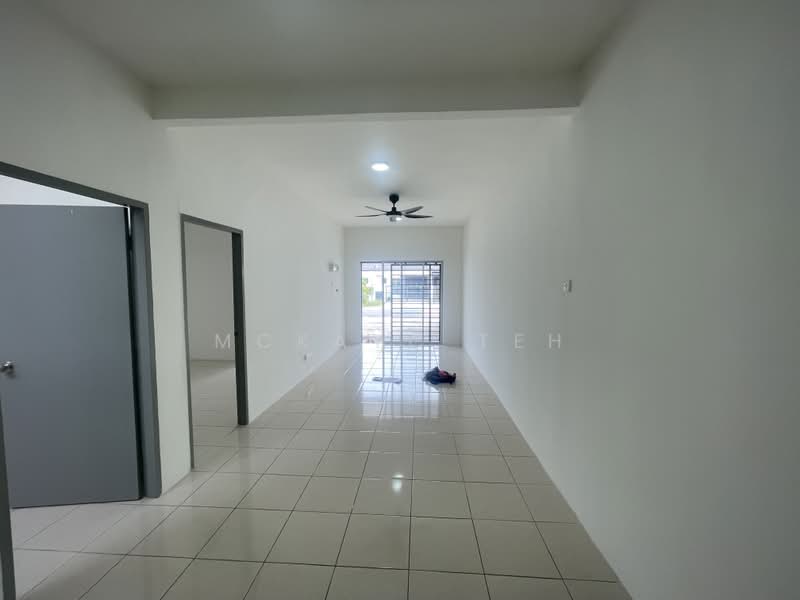 Rumah Teres 1 Tingkat untuk Disewa di Pekan Dengkil (Dengkil) - MckayC TEH - PropertyGuru.com.my