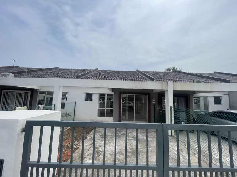 Rumah Teres 1 Tingkat untuk Disewa di Pekan Dengkil (Dengkil) - MckayC TEH - PropertyGuru.com.my