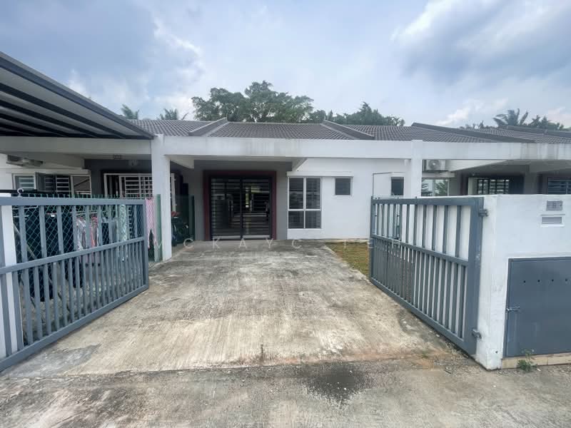 Rumah Teres 1 Tingkat untuk Disewa di Pekan Dengkil (Dengkil) - MckayC TEH - PropertyGuru.com.my