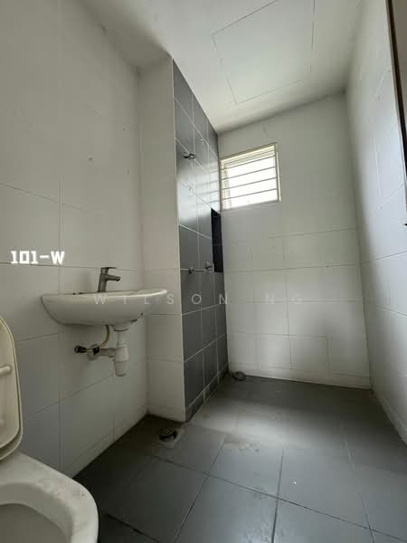 2-storey Terraced House for Rent in Kota Bayuemas (Klang) - Wilson Ng - Bathroom - PropertyGuru.com.my