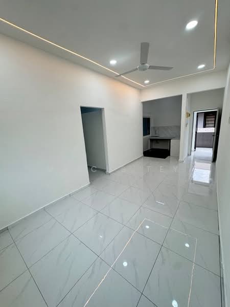Flat for Sale at Taman Pulai Utama - Marcus Tey - Interior - PropertyGuru.com.my