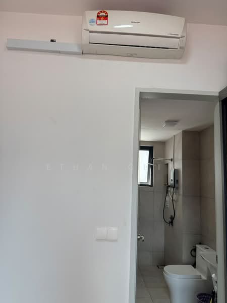 Condominium for Rent at EdgeWood Residences @ SkySanctuary - Ethan Chin - Bathroom - PropertyGuru.com.my