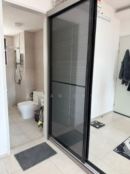 Condominium for Rent at EdgeWood Residences @ SkySanctuary - Ethan Chin - Bathroom - PropertyGuru.com.my