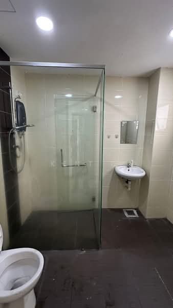 Condominium for Rent at Loyal Garden Residences - Kent C - PropertyGuru.com.my