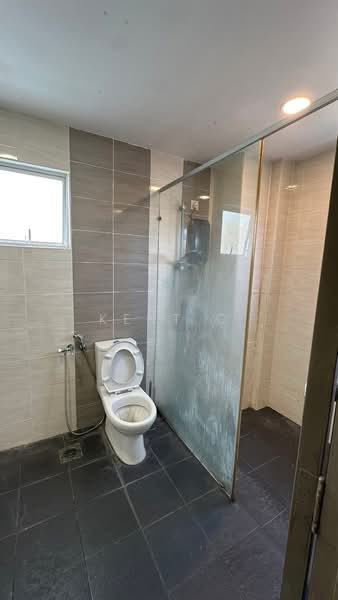 Condominium for Rent at Loyal Garden Residences - Kent C - PropertyGuru.com.my
