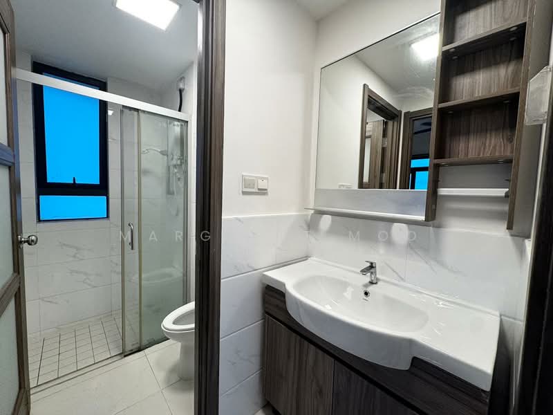 Apartment for Rent at Starview Bay @ Forest City - Margaret Moo - Bathroom - PropertyGuru.com.my