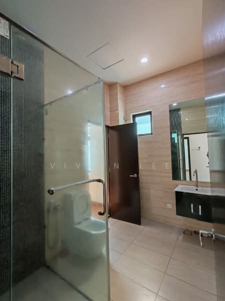 Semi-Detached House for Rent in Damansara Heights (Kuala Lumpur) - Vivien Lee - Bathroom - PropertyGuru.com.my
