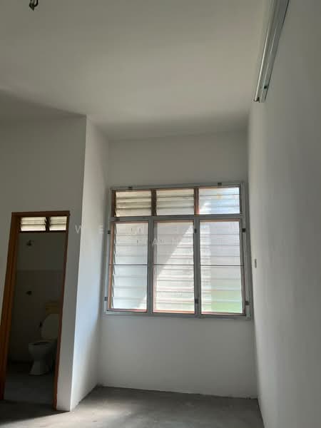 Rumah Berkembar untuk Dijual di Seberang Perai (Penang) - Wern Jing Tan - Bathroom - PropertyGuru.com.my