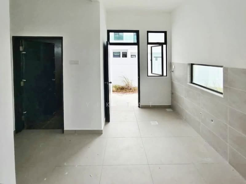 Rumah Teres 2 Tingkat untuk Dijual di Taman Austin Duta (Tebrau) - Yik Tat - PropertyGuru.com.my