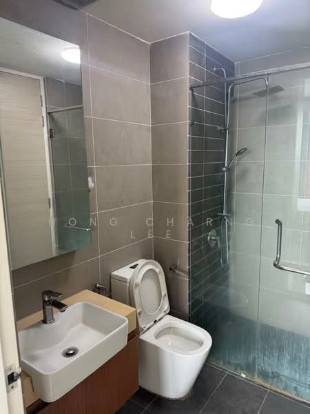 Servis Apartment untuk Disewa di The M @ Medini Macrolink - Hong Charng Lee - Bathroom - PropertyGuru.com.my