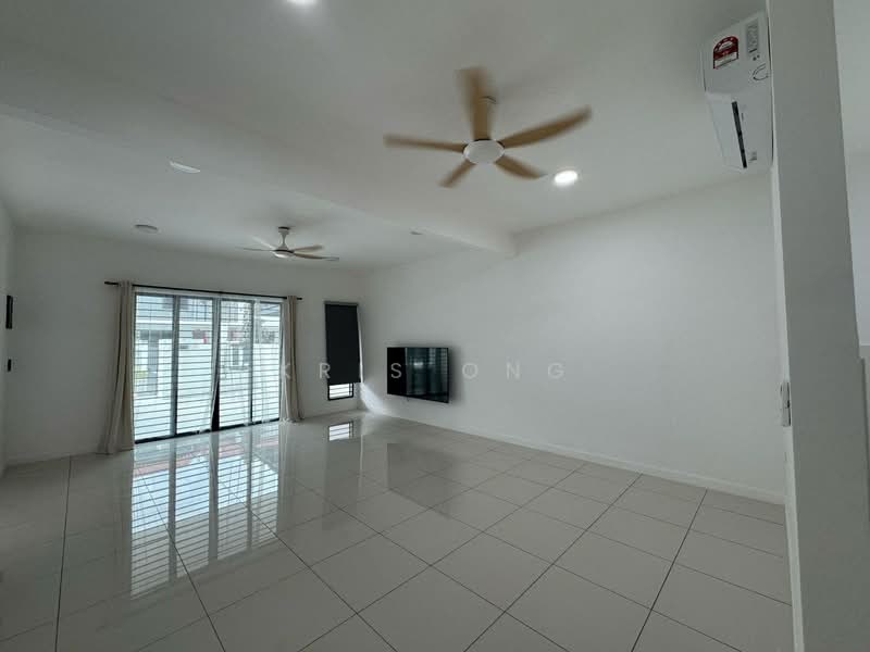 2-storey Terraced House for Rent in Kulai (Johor) - Kris Ong - Living Room - PropertyGuru.com.my
