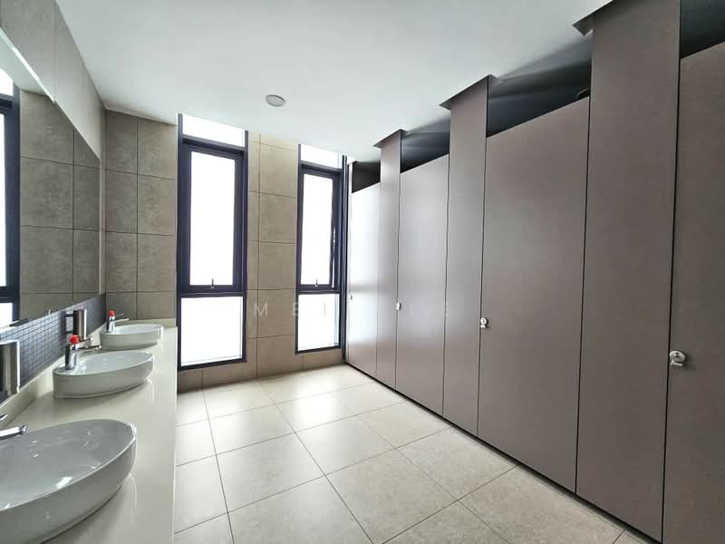 Pejabat untuk Disewa di Ipoh (Perak) - Mei Yee - Bathroom - PropertyGuru.com.my